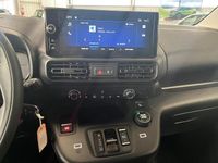 Neu Opel Combo 130 PS (95 kW) 2025 Van / Kleinbus