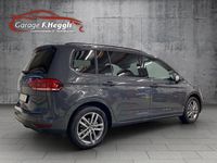 Neu VW Touran Highline 150 PS (110 kW) 2025 Grau Van / Kleinbus