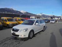 Gebraucht Skoda Octavia Ambition 105 PS (77 kW) 2012 Kombi