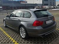Gebraucht BMW 320 184 PS (135 kW) 2011 Kombi