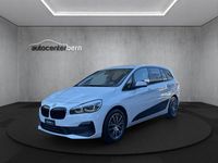 Gebraucht BMW 220 Gran Tourer Sport Line 190 PS (139 kW) 2019 Van / Kleinbus