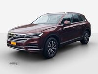 Gebraucht VW Touareg Elegance 340 PS (250 kW) 2021 Malbec red metallic SUV