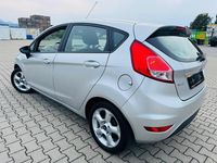Gebraucht Ford Fiesta Trend 100 PS (73 kW) 2015 Kleinwagen