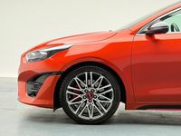 Gebraucht Kia ProCeed GT 204 PS (150 kW) 2024 Orange Limousine