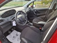 gebraucht Peugeot 208 1.2 PureTech Active