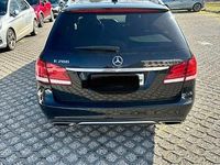 Gebraucht Mercedes E200 Avantgarde 136 PS (100 kW) 2015