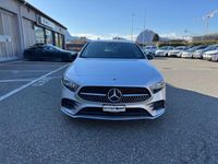 Gebraucht Mercedes A200 AMG line 163 PS (119 kW) 2021 Grau Limousine