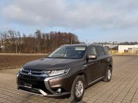Gebraucht Mitsubishi Outlander P-HEV 121 PS (88 kW) 2016