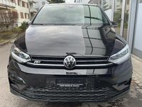 Gebraucht VW Touran Highline 150 PS (110 kW) 2025 Schwarz Van / Kleinbus