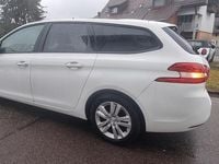 Gebraucht Peugeot 308 SW Style 120 PS (88 kW) 2017 Kombi