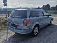 Gebraucht Opel Astra 140 PS (102 kW) 2009