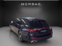 Neu Mercedes E220 197 PS (144 kW) 2026 Blau Kombi