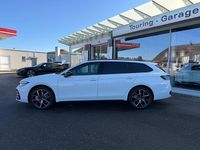 Gebraucht VW Passat R-line 265 PS (194 kW) 2026 Weiss Kombi