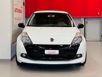 Gebraucht Renault Clio R.S. R.S. 200 PS (147 kW) 2011 Kleinwagen