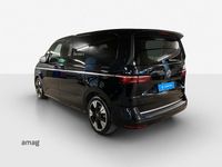 Gebraucht VW Multivan Style 218 PS (160 kW) 2024 Deep black perleffekt (lc9x) Van