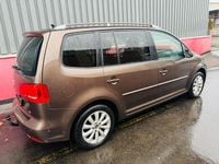 Gebraucht VW Touran Highline 140 PS (102 kW) 2011 Van / Kleinbus