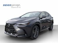 Neu Lexus NX450h+ 309 PS (227 kW) 2025 Grau SUV