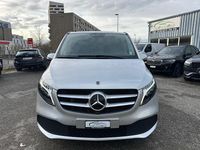 Gebraucht Mercedes V220 163 PS (119 kW) 2022 Van / Kleinbus