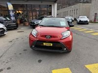 Gebraucht Toyota Aygo X Trend 72 PS (52 kW) 2024 Rot SUV