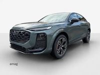 Neu Audi Q3 Advanced 272 PS (200 kW) 2026 Salbeigrün metallic SUV