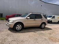 Gebraucht Mercedes ML270 163 PS (119 kW) 2002 SUV