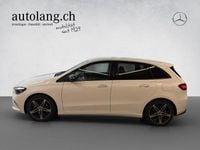 Gebraucht Mercedes B200 Progressive 177 PS (130 kW) 2025 Van / Kleinbus