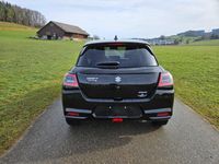 Gebraucht Suzuki Swift 82 PS (60 kW) 2024 Schwarz Kleinwagen