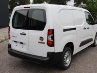 gebraucht Fiat Doblò Doblo1.5l BlueHDi 96kW (130PS) L2 Cargo-Kastenwagen, Winter-Paket, 8"-Infotainment, Heckflügeltüren mit Fenster, Stahltrennwand Freight-Paket, Einparkhilfe hinten, uvm.