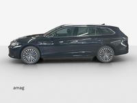 Gebraucht VW Passat Elegance 204 PS (150 kW) 2024 Grenadill black metallic Kombi