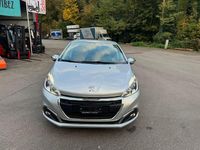 Gebraucht Peugeot 208 Access 82 PS (60 kW) 2017 Kleinwagen