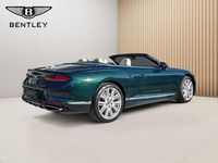 Neu Bentley Continental 680 PS (500 kW) 2025 Grün Cabrio