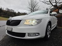 Gebraucht Skoda Superb 140 PS (102 kW) 2011 Kombi