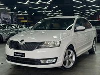Gebraucht Skoda Rapid Elegance 122 PS (89 kW) 2013 Limousine