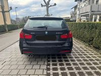 Gebraucht BMW 330 Sport Line 258 PS (189 kW) 2014 Kombi