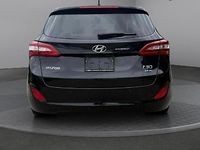 Gebraucht Hyundai i30 Edition 128 PS (94 kW) 2012 Kombi