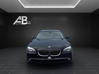 Gebraucht BMW 750 408 PS (300 kW) 2011 Limousine