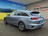 Neu Kia Ceed Sportswagon 140 PS (102 kW) 2025 Silber Kombi