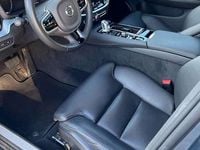 Gebraucht Volvo V60 Inscription 391 PS (287 kW) 2019 Kombi
