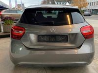 Gebraucht Mercedes A180 109 PS (80 kW) 2016