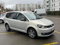 Gebraucht VW Touran Highline 140 PS (102 kW) 2012 Van / Kleinbus