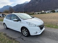 Gebraucht Peugeot 208 Style 82 PS (60 kW) 2015 Kleinwagen