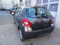 gebraucht Toyota Yaris 1.33 Linea Luna