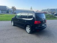 Gebraucht VW Touran Trendline 140 PS (102 kW) 2013 Van / Kleinbus