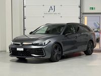 Gebraucht VW Passat R-line 193 PS (141 kW) 2024 Kombi