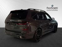 Neu BMW X7 M Sport 340 PS (250 kW) 2025 Grau SUV