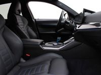 gebraucht BMW i4 M50 *INDIVIDUAL Frozen Portimao Blau*