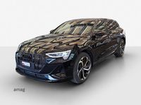 Gebraucht Audi e-tron Attraction 230 kW (313 PS) 2021 Mythosschwarz metallic SUV