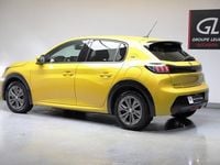 Gebraucht Peugeot 208 Allure 100 kW (136 PS) 2021 Gelb Kleinwagen