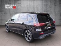 Gebraucht Mercedes B200 Night 163 PS (119 kW) 2021 Van / Kleinbus