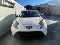 Gebraucht Toyota Aygo X Comfort 72 PS (52 kW) 2024 Weiss SUV